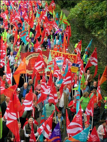 Unite trade union demonstration outside Labour Party conference 2007, photo Bob Severn