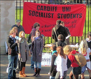 Cardiff Socialist Students campaign, photo Dave Reid