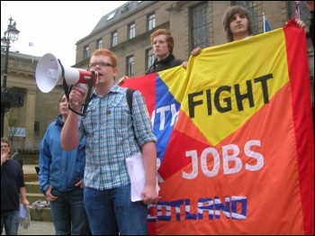 Dundee school students stage anti-cuts strike, photo Leah Ganley