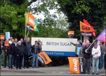 Protest at British Sugar, photo Socialist Party Protest at British Sugar, photo Socialist Party