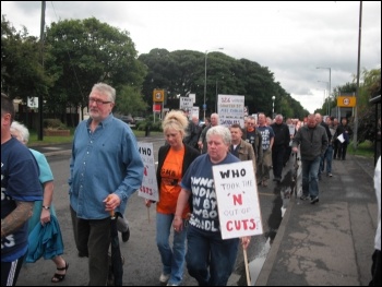 AEI Cables, sacked workers protesting, June 2011, photo Elaine Brunskill