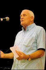 Tony Mulhearn, speaking at Socialist Party congress 2007, photo Paul Mattsson