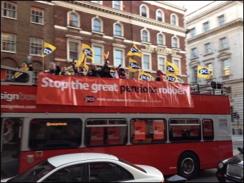 PCS strikers on 30th November, central London, photo Suzanne Beishon