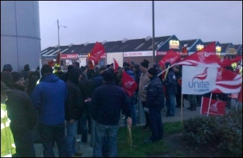 150 electricians outside the BBES HQ in Glasgow 7 December 2011, photo by Phil Stott