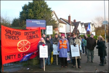 Picket outside Oasis Academy, Salford, photo by Paul Gerrard