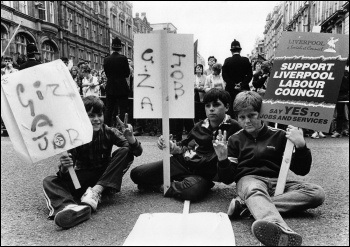Liverpool struggle in the 1980s, photo  Philip Gordon