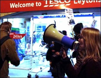 For Real Jobs not Workfare - Youth Fight for Jobs protest outside Tesco, photo Suzanne Beishon