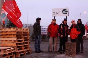 MMP Packaging workers still locked out, photo by Stillshooter