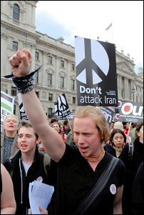 International Socialist Resistance on the 15 March 2008 anti-war demo, photo Paul Mattsson