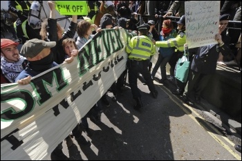 Mass protest counters racist EDL in Brighton, 22 April 2012, photo by Paul Mattsson