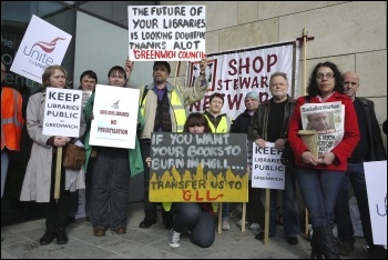 Greenwich libraries strike against privatisation, 27.4.12, photo Paul Mattsson