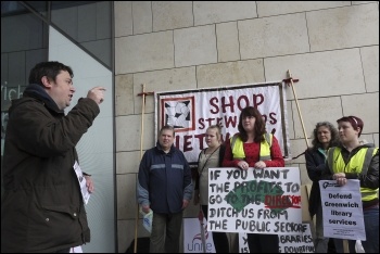 Rob Williams from the National Shop Stewards Network speaks to Greenwich library workers and supporters, 27.4.12, photo by Paul Mattsson