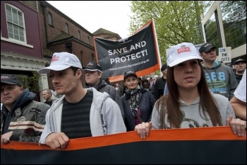 35,000 off-duty police demonstrate against privatisation and cuts 10 May 2012, photo Paul Mattsson