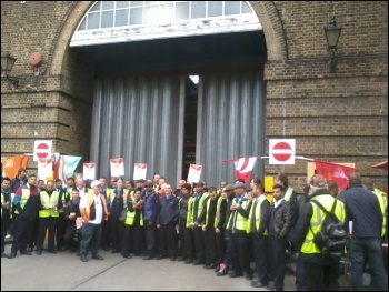 Bus workers picket Bow bus garage, photo by Naomi Byron