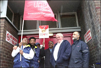 Leyton bus workers on the 22 June 2012 London-wide bus strike, photo by Paul Mattsson