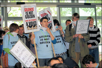 15 May, over 100 Southampton University students occupied the entrance to the lecture theatre due to host the University Court meeting, photo Southampton Socialist students