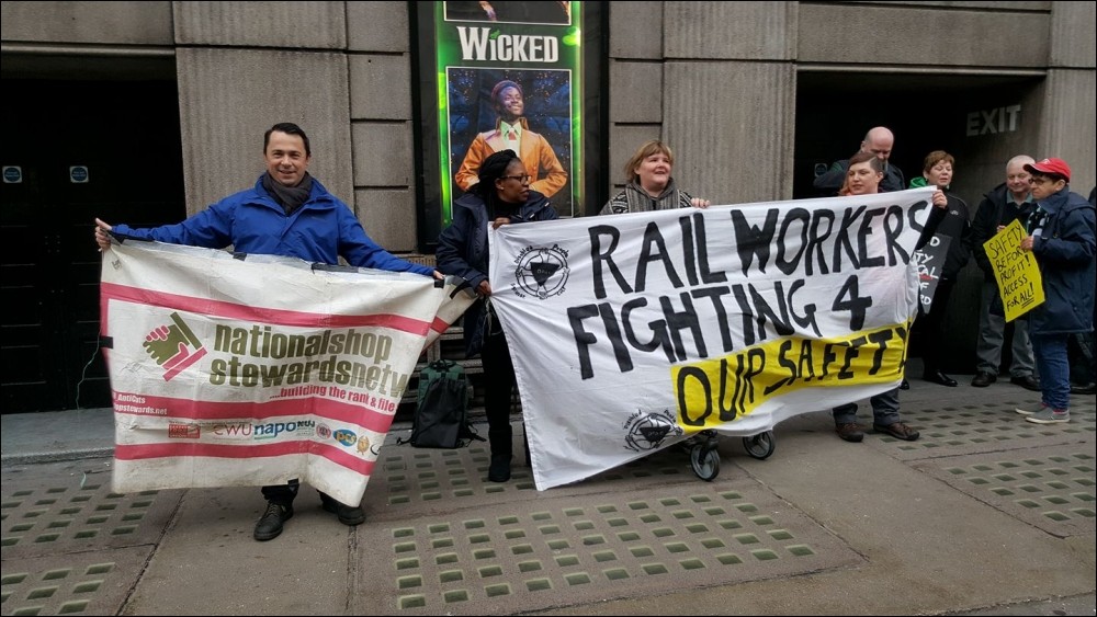 Socialist Party Southern Rail strike continues
