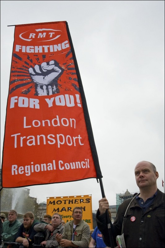 Jarrow March 2011: Jarrow March for Jobs arrives in London