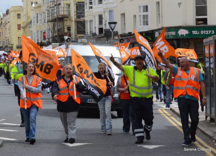 Brighton bin strike, 2013. Photo: Brighton SP (uploaded 20/10/2021)
