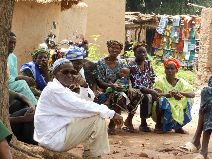 "Burkina Faso farmers" by DFAT photo library, Creative Commons