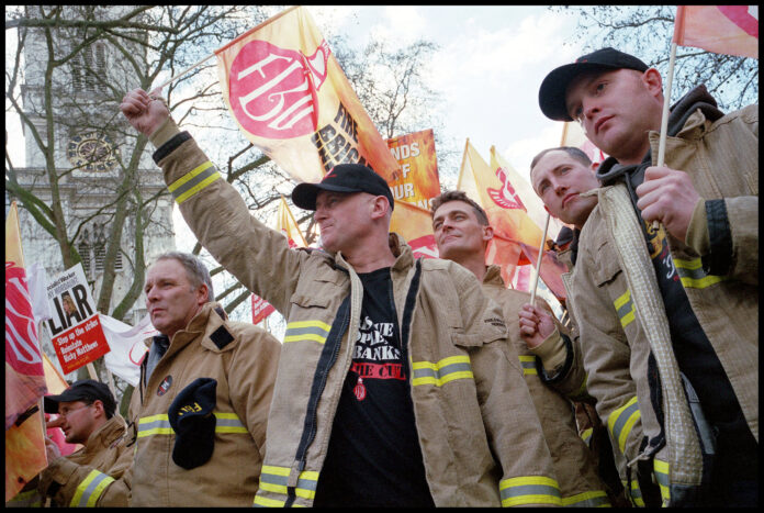 FBU members protest. Photo: Paul Mattsson