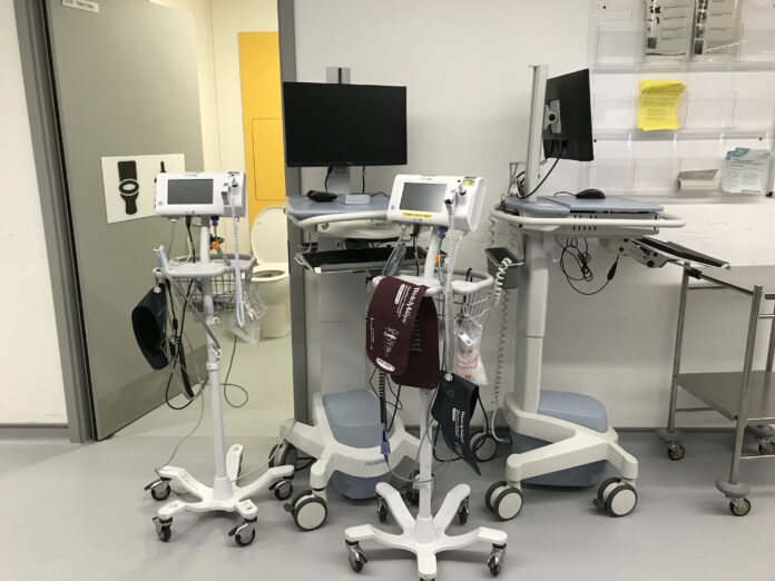 Hospital equipment, photo SP Hospital equipment, photo SP