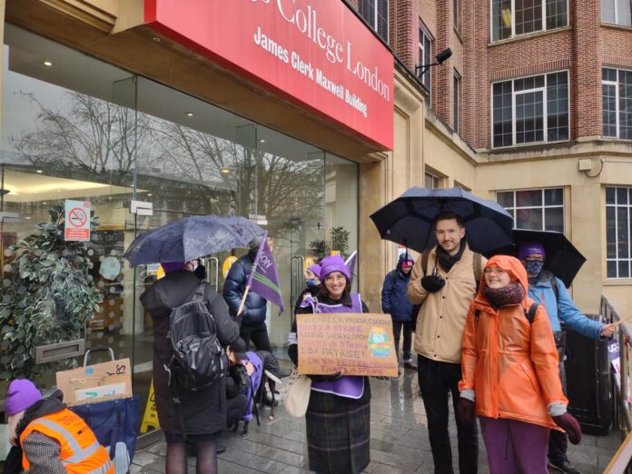 Unison members at King’s College London on strike, March 2022, photo by Mary Finch