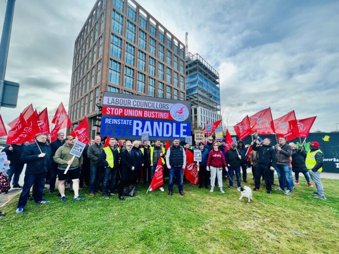 Reinstate Pete Randal. Photo: Unite West Midlands Reinstate Pete Randal. Photo: Unite West Midlands