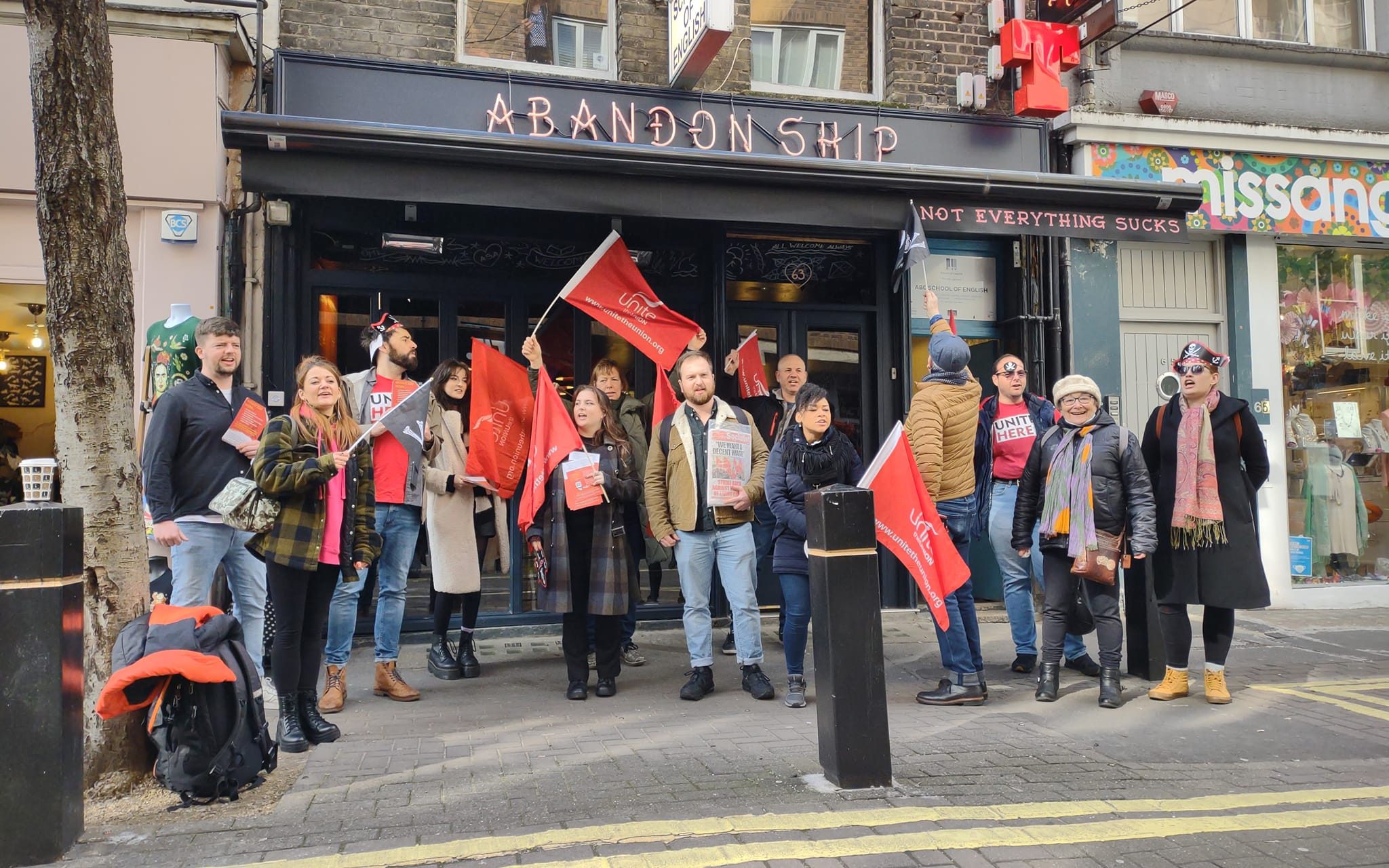 Unite Hospitality protest Photo: London SP