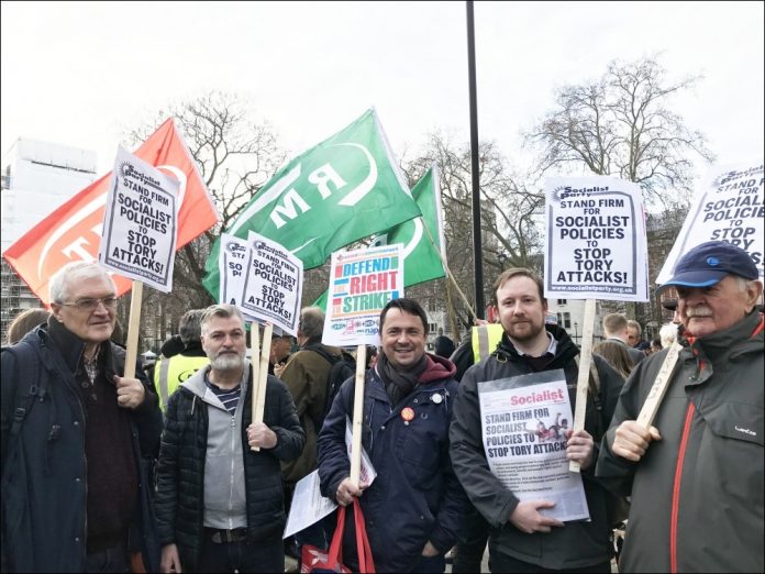 RMT protest. Photo: Judy Beishon