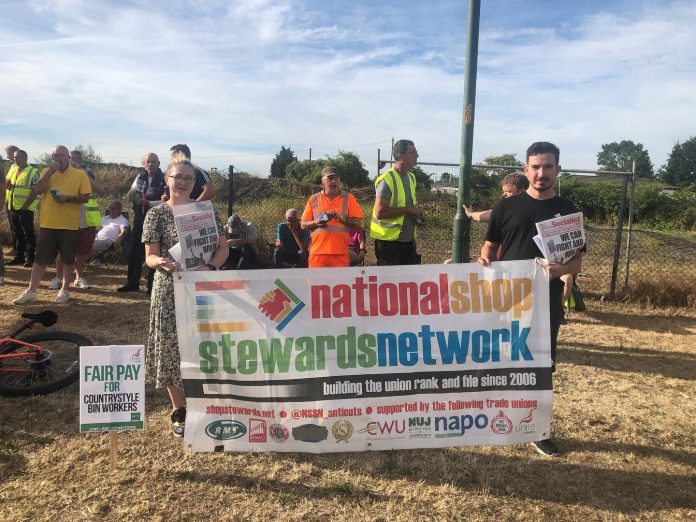 Bexley bin strike. Photo Socialist Party