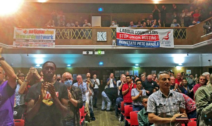Round of applause for RMT strikers at NSSN conference 2022. Photo: Ian Pattison