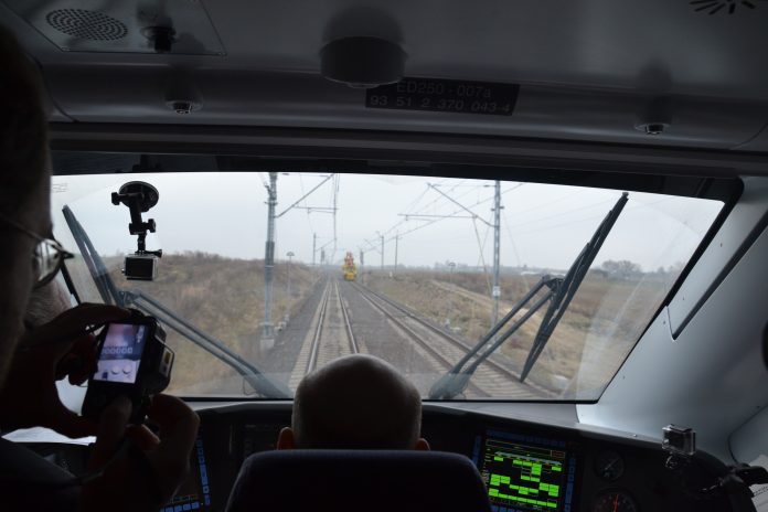 Train driver Photo: Lichen99/CC Train driver Photo: Lichen99/CC