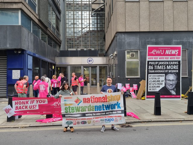 CWU picket line, London, 1st August 2022