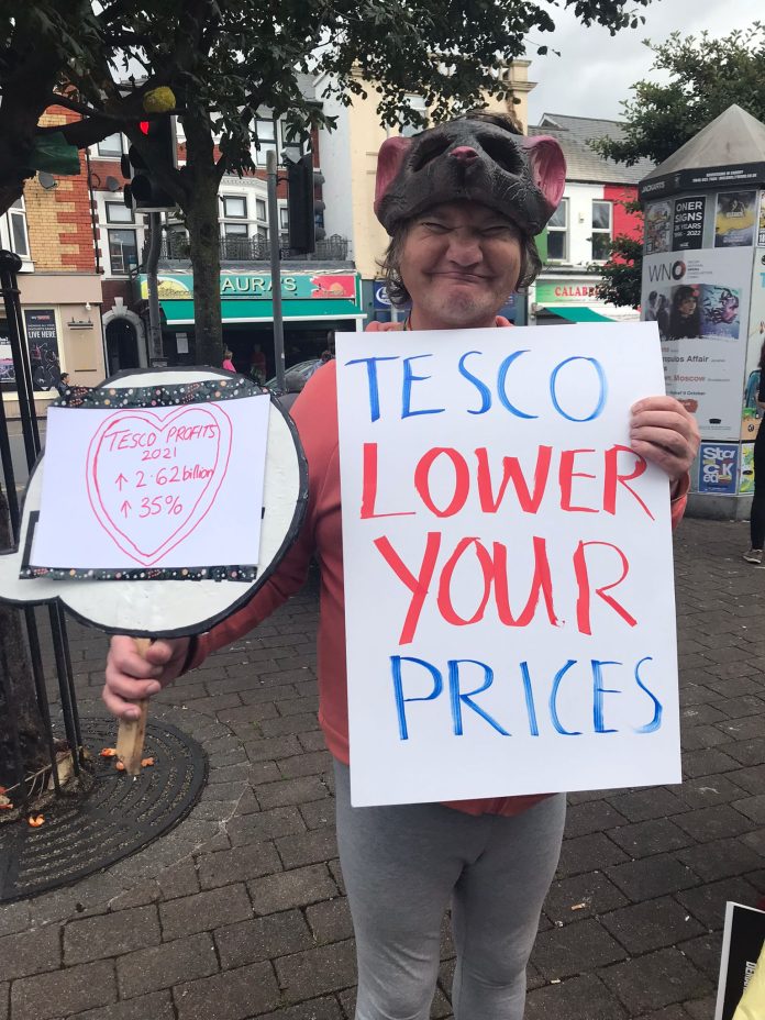 Cardiff Tesco - John Williams Cardiff Tesco - John Williams