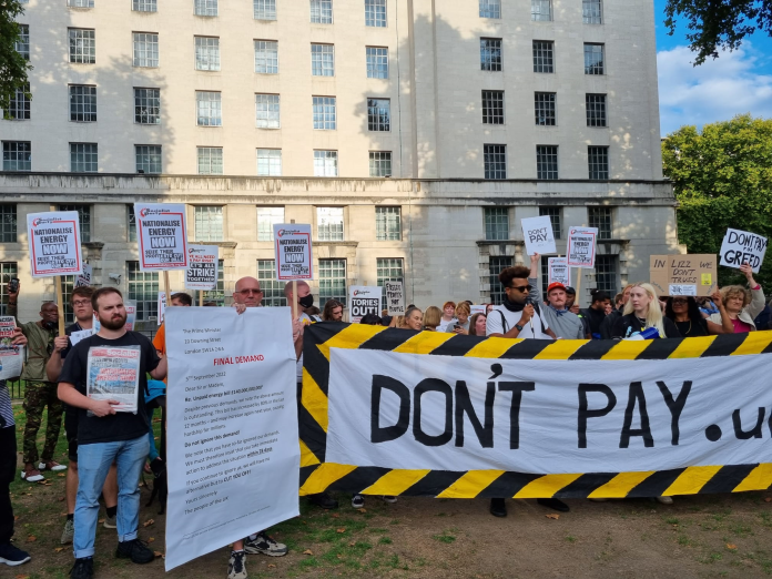 Don't Pay protest - September 2022 - Isai Priya Don't Pay protest - September 2022 - Isai Priya