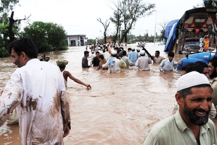 Flooding in Pakistan. Photo: Rabdul Majeed Goraya/IRIN/CC