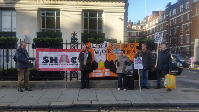 Protesting at a previous awards ceremony - photo Shac