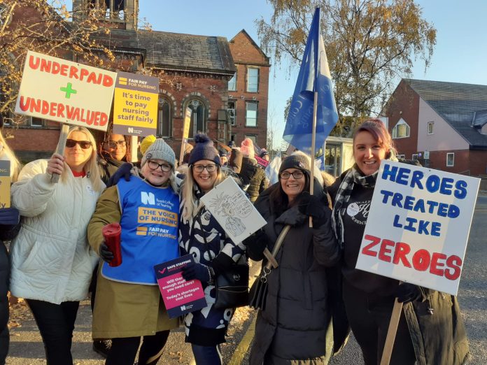 Leeds St James hospital RCN strike. Photo: Socialist Party