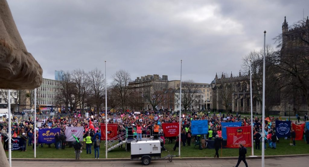 Several thousand at Bristol rally, 1.2.23. Photo Tom Baldwin