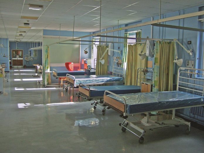 Hospital Ward. Photo: Alex/CC