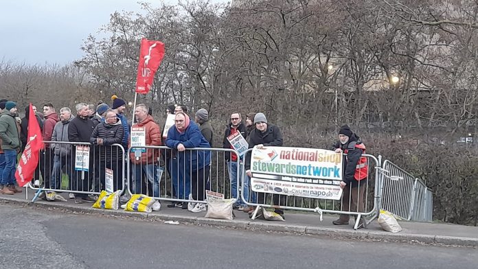 Drax Picketline. Photo: Alistair Tice