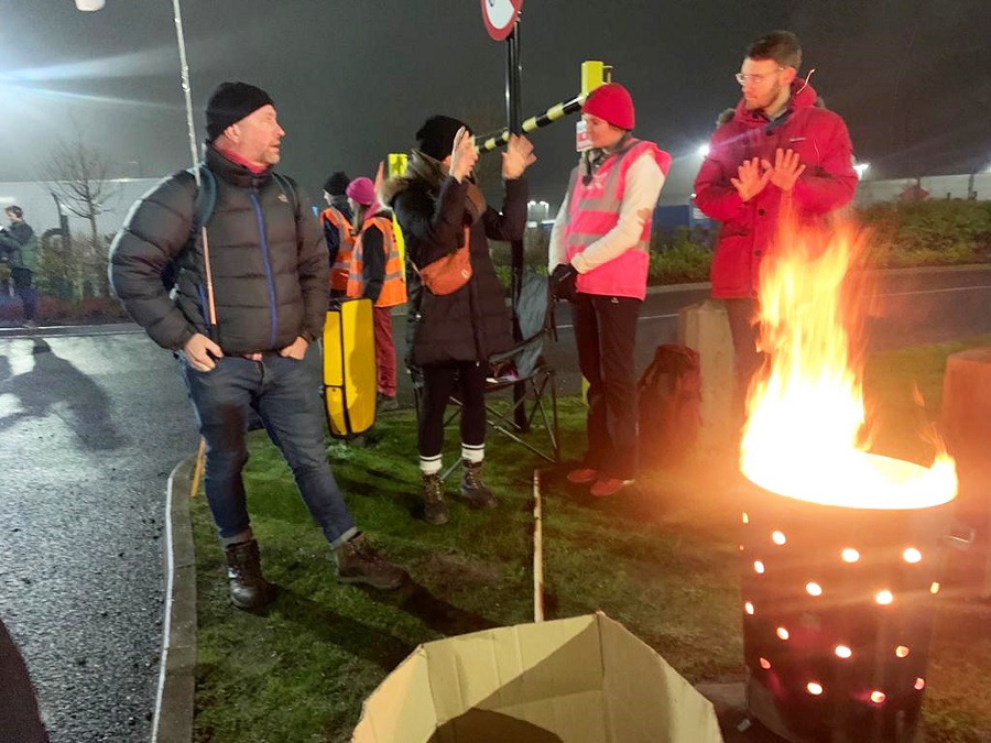 Amazon strikers in coventry. Photo: Coventry SP