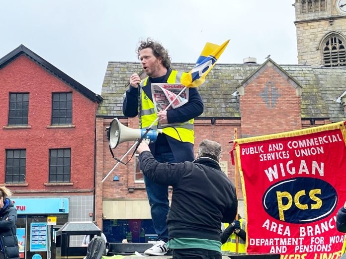 Dave Semple speaking at Wigan Rally. Photo: North West SP