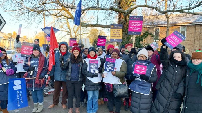 John Radcliffe 2 John Radcliffe hospital strike. Photo: Oxford Socialist Party