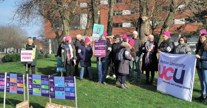 Aston Aston University UCU on strike. Photo: Brum SP