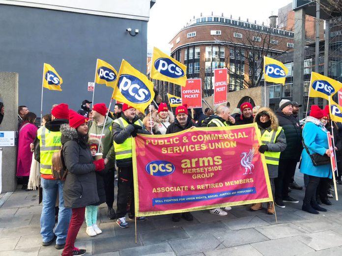 Liverpool Passport office PCS strike. Photo: Steve Ion