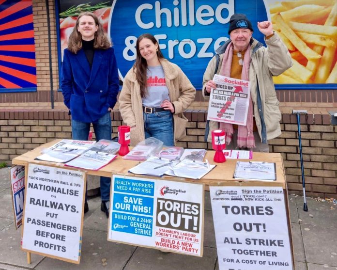 sheffield stall Sheffield Socialist Party. Photo: Yorkshire SP