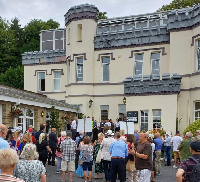 Workers whose jobs are at threat were applauded by the protest. Photo: Swansea and West Wales Socialist Party