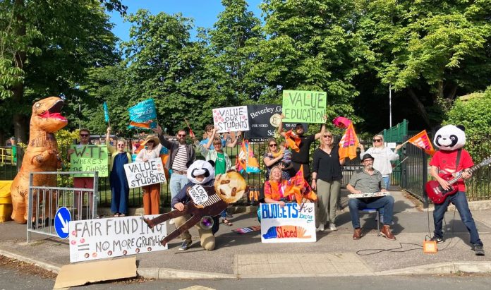 East Riding July 2 East Riding NEU strike. Photo: Yorkshire Socialist Party
